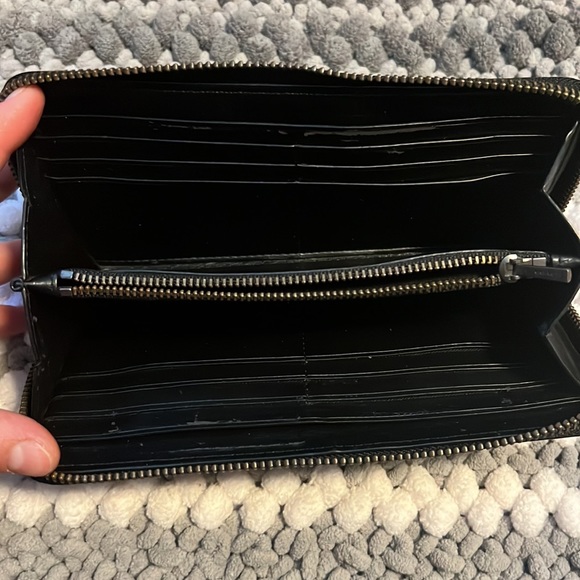 Coach Black and Dark Gray Mono zipper Wallet! - Picture 6 of 9